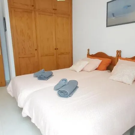 Casa Mamen Spacious With Sea Views Apartmán *